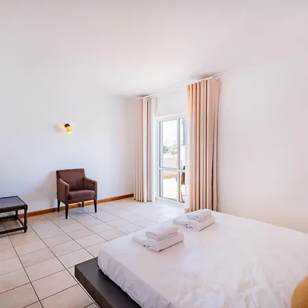Βίλα Rosal By Signaturestays - Heated Pool